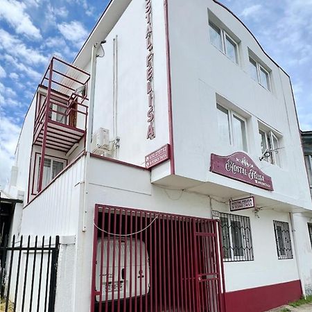 Hostal Feliza Валдивия Екстериор снимка