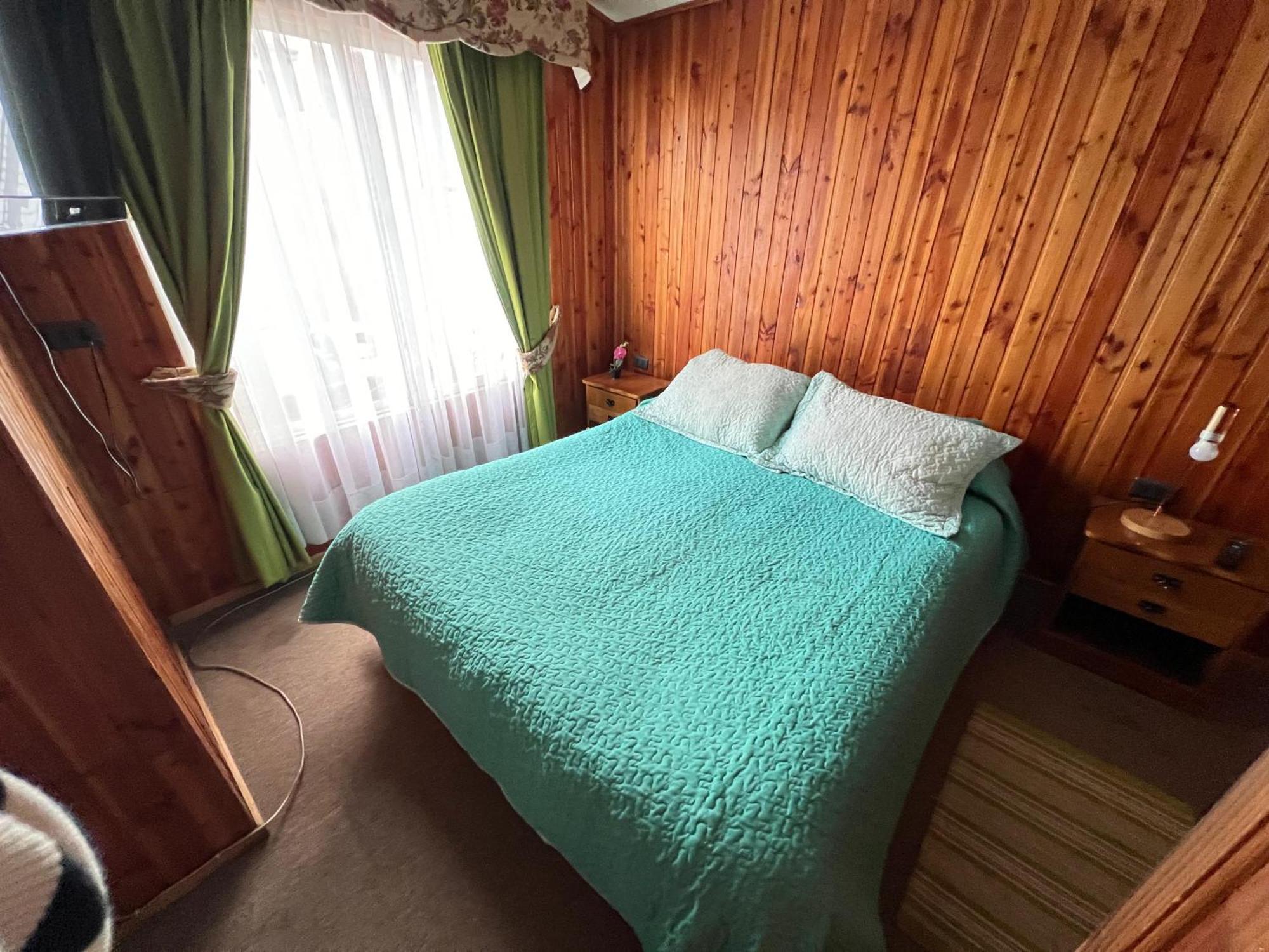 Hostal Feliza Валдивия Екстериор снимка